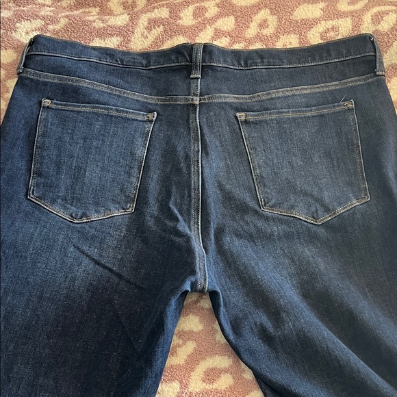 Banana Republic Mid-Rise Skinny Jeans - Picture 5 of 9